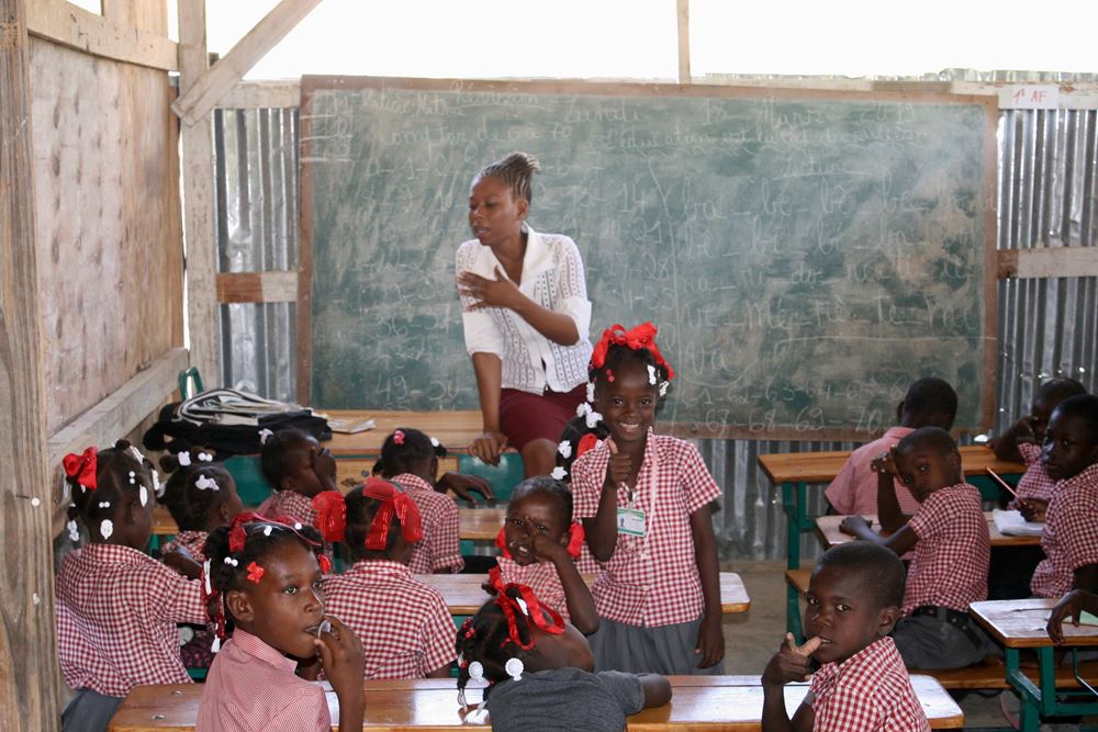 Schulklasse in Haiti (Foto: Jürgen Schübelin) Schulklasse in Haiti (Foto: Jürgen Schübelin)
