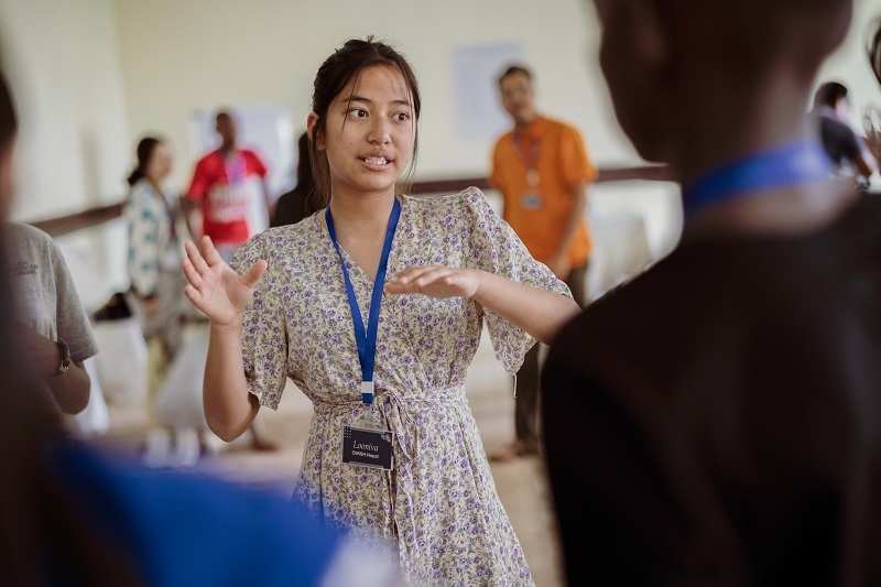 Looniva aus Nepal vertritt in Kigali ihr Kinderkomitee (Quelle: Jakob Studnar) Looniva aus Nepal vertritt in Kigali ihr Kinderkomitee (Quelle: Jakob Studnar)