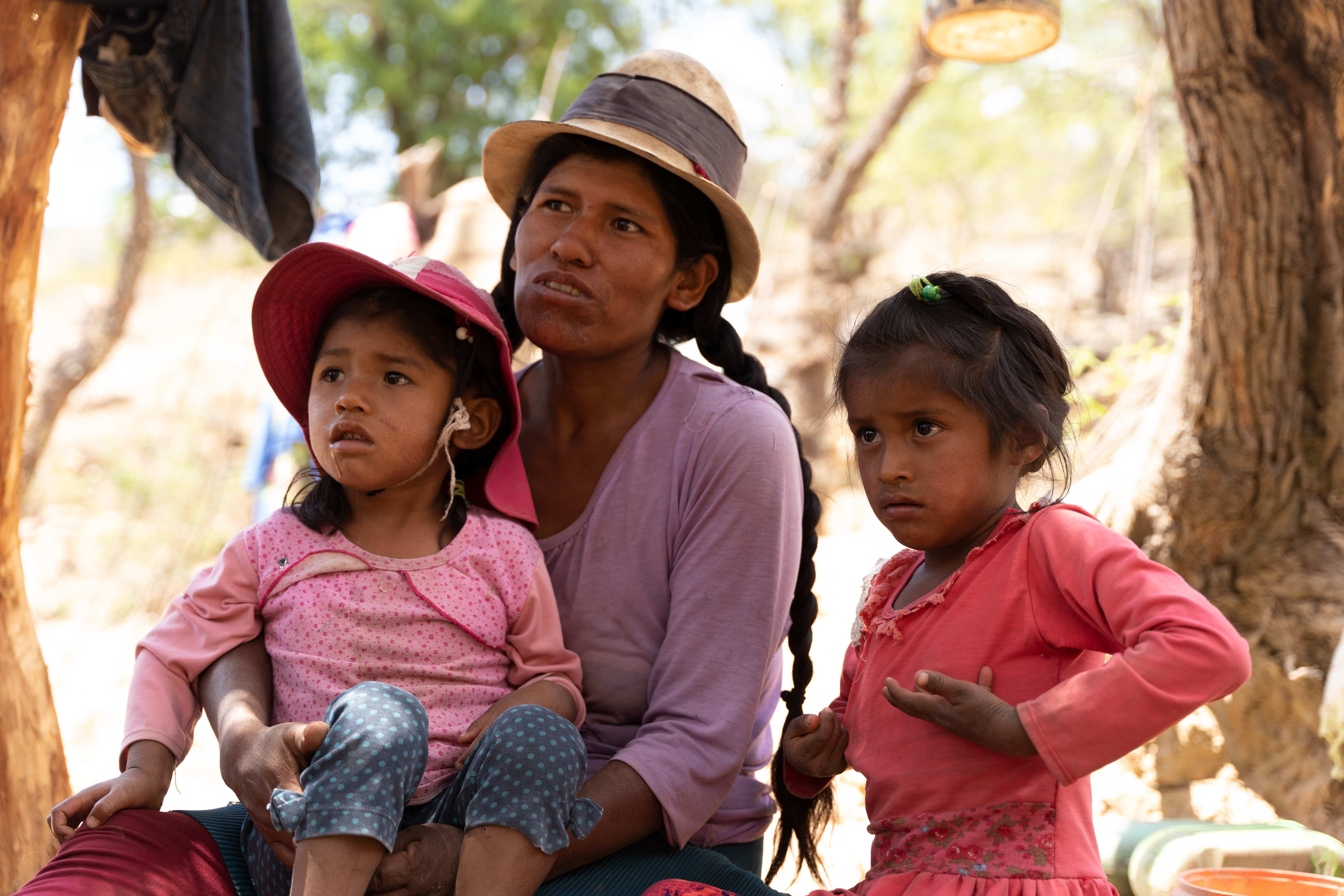 Doña Martina mit Tochter Yesinia (Foto: Christian Nusch)