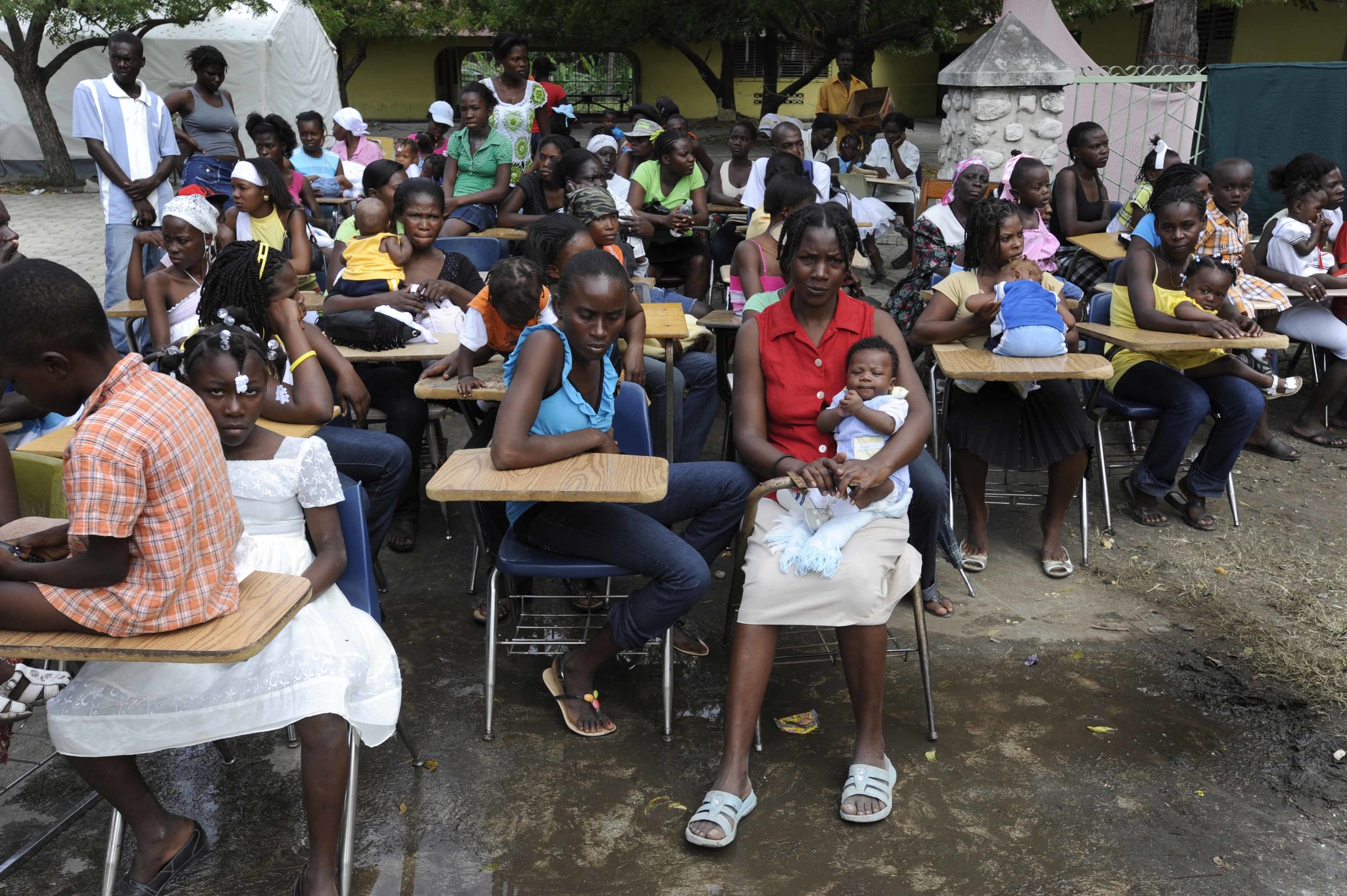 Die Gwoup dantred-Bewegung entstand kurz nach der Erdbebenkatastrophe (Foto: Kindernothilfepartner) Die Gwoup dantred-Bewegung entstand kurz nach der Erdbebenkatastrophe (Foto: Kindernothilfepartner)