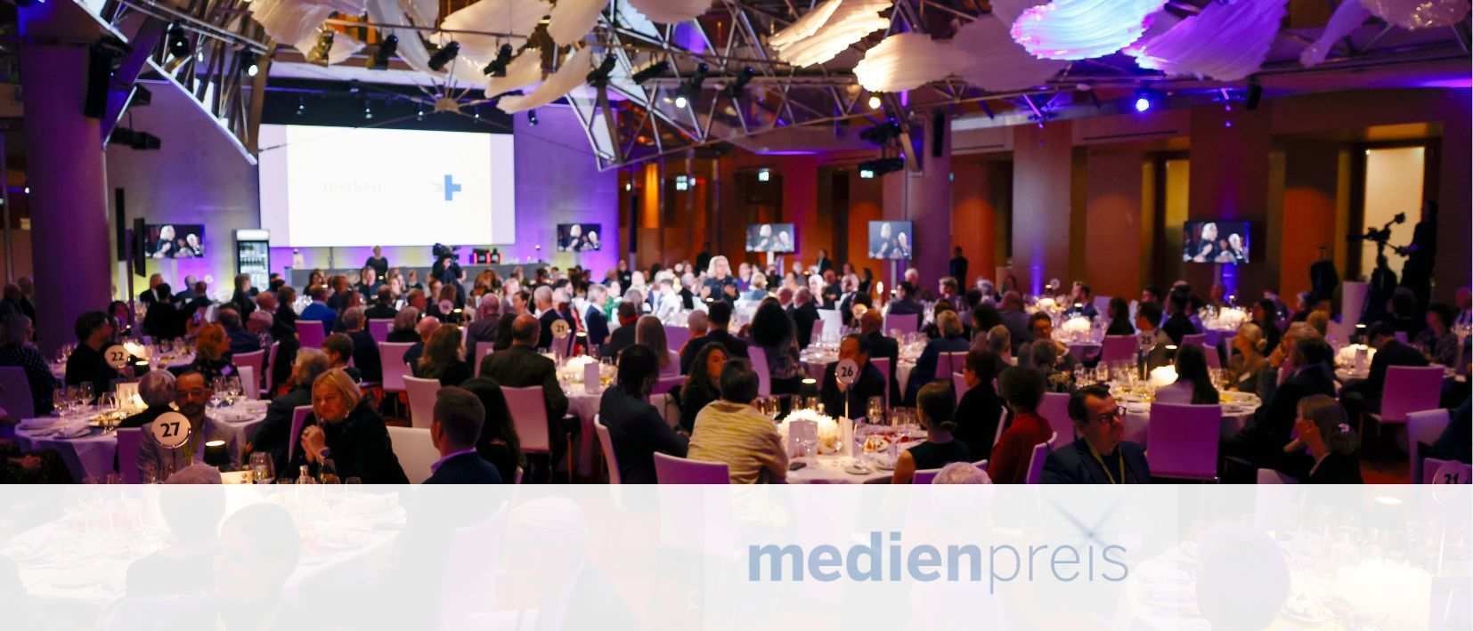 Design ohne Titel - 1
Medienpreis - Foto für die Website mit MP-Logo Design ohne Titel - 1
Medienpreis - Foto für die Website mit MP-Logo