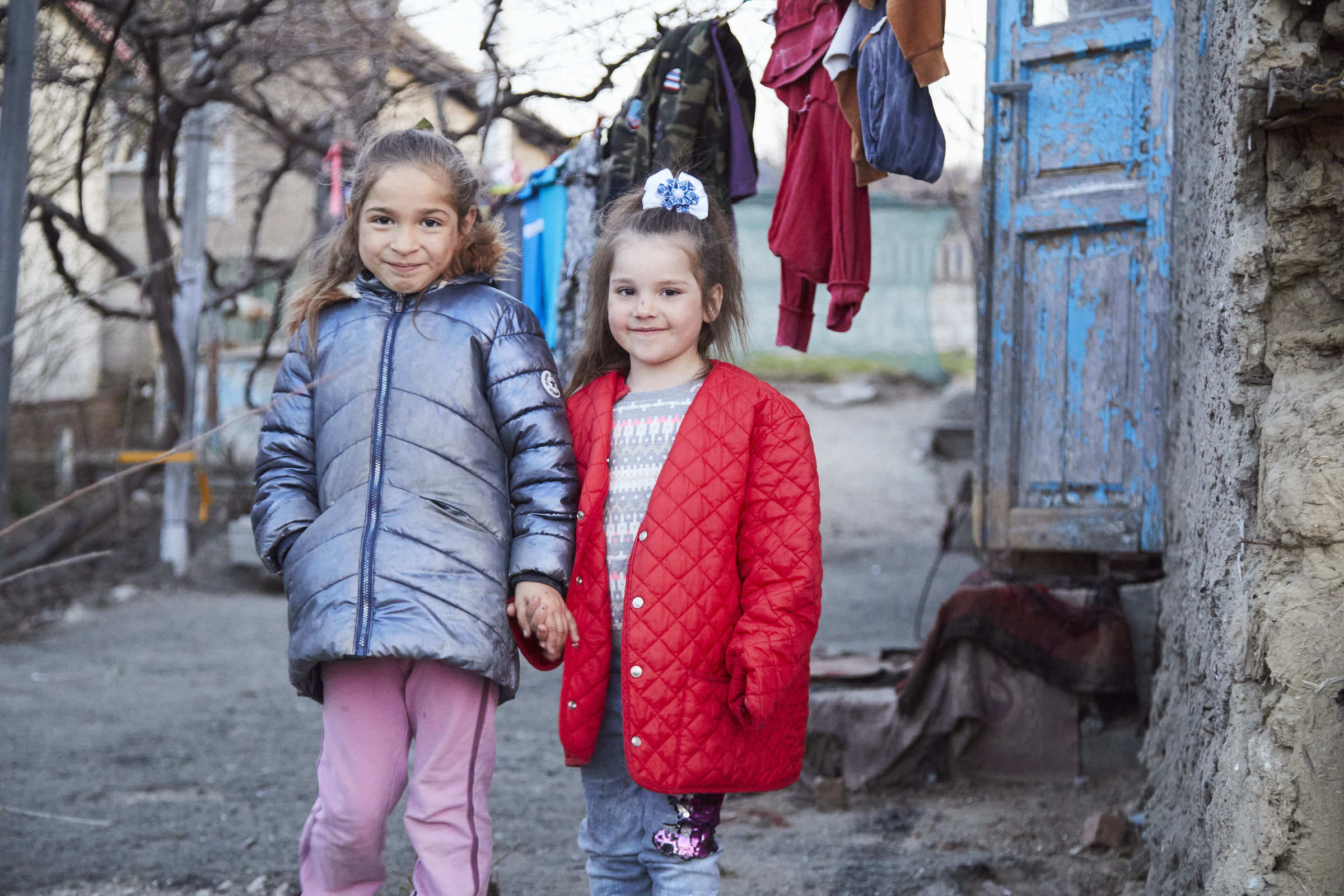 So müssen Victoria und ihre Schwester nicht mehr frieren (Foto: CONCORDIA Sozialprojekte) So müssen Victoria und ihre Schwester nicht mehr frieren (Foto: CONCORDIA Sozialprojekte)